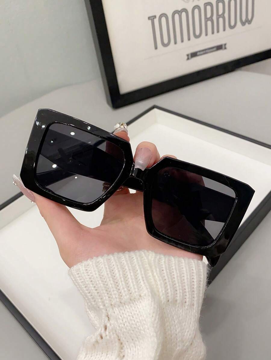1pc Women Polygonal Fashionabl - огляд і ціна Photography Fashion